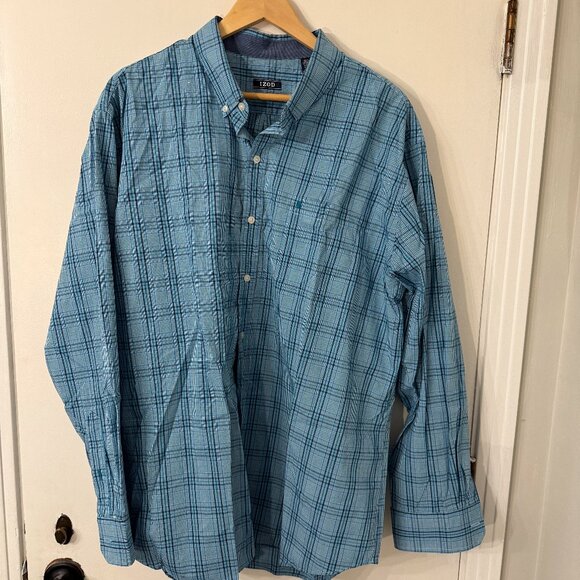 Izod Men's Button Down Shirt - Picture 1 of 5